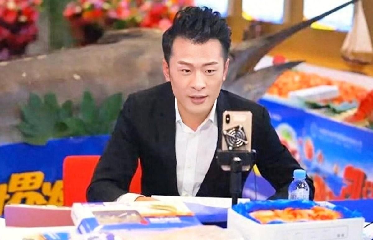 顶级网红收入高不高_网红直播带货收入排行_娱乐八卦中的网红有哪些-