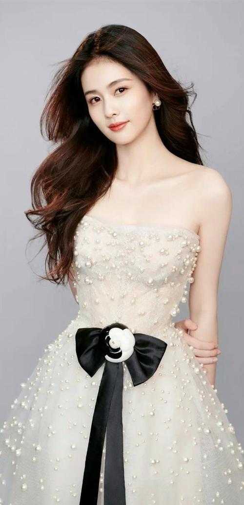 童星出身也要从龙套拼起：白鹿尹正用十几年证明，演员这行没有捷径