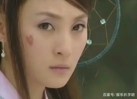 赵丽颖花千骨脸上的伤疤_古装剧角色脸上有疤_女明星脸上有疤痕
