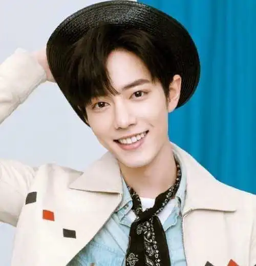 高圆圆迷人微笑_拥有迷人微笑的女星_女明星的笑容